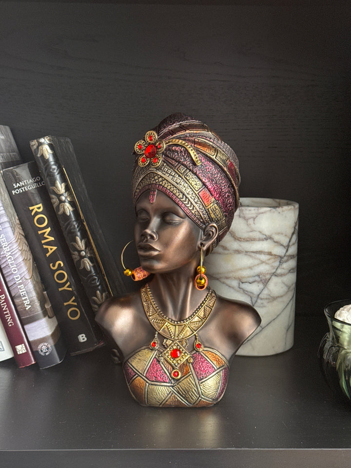 Afrikai Királynő Mellszobor Fejdísszel és Ékszerekkel (Bronz Hatású)