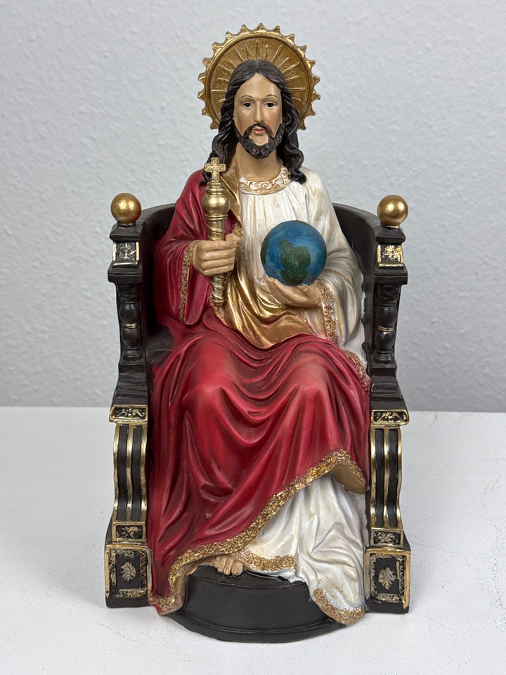 Christus Rex Szobor – Jézus, a Menny és Föld Ura