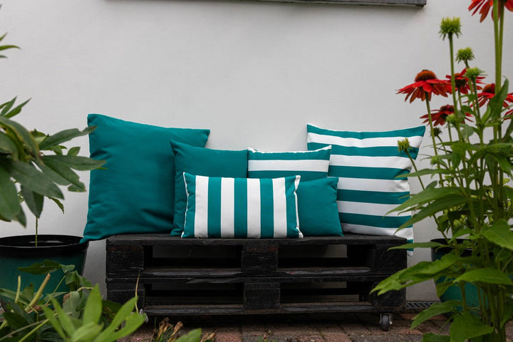 Petrolzöld Kültéri Párna Függőleges Csíkokkal (klub stílus)