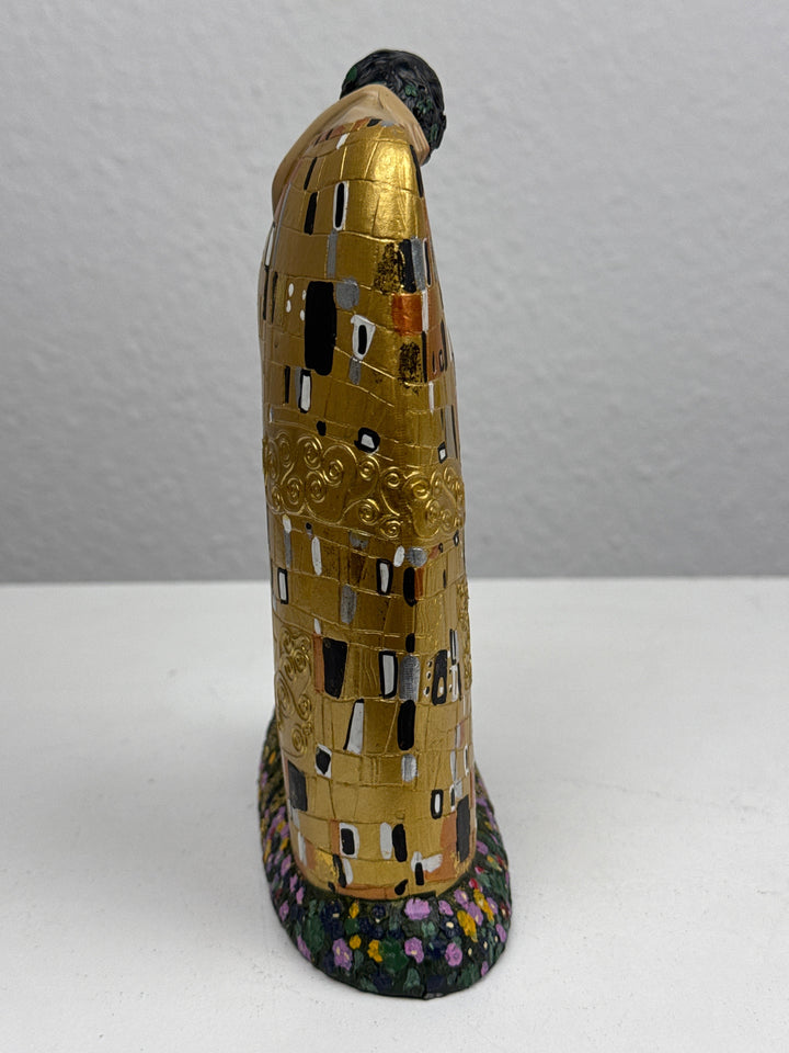 Szerelem Szobor – A csók Klimttől (Szerelmespár)