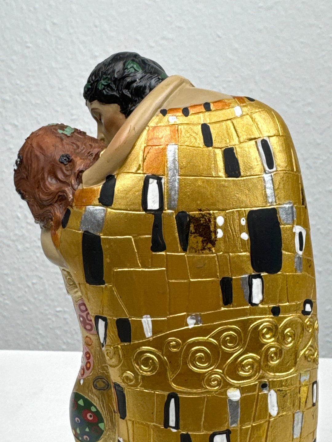 Szerelem Szobor – A csók Klimttől (Szerelmespár)