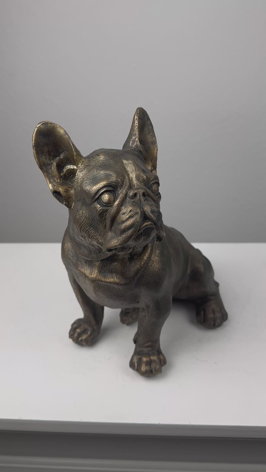 Ülő Bulldog Szobor (Bronz Hatású)