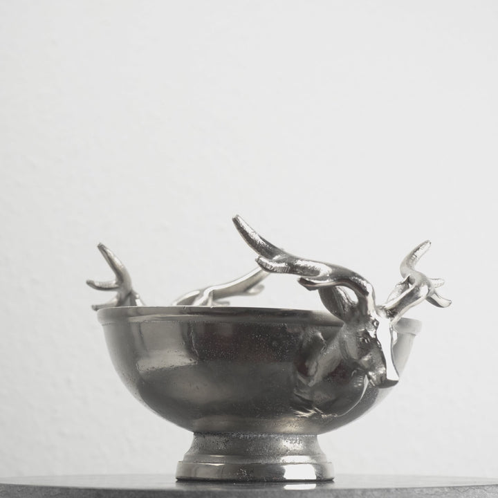 Ezüst Dekoratív Tál Szarvasfejes Fogantyúkkal