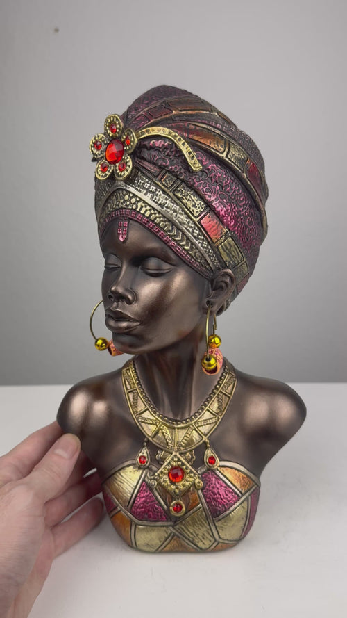 Afrikai Királynő Mellszobor Fejdísszel és Ékszerekkel (Bronz Hatású)