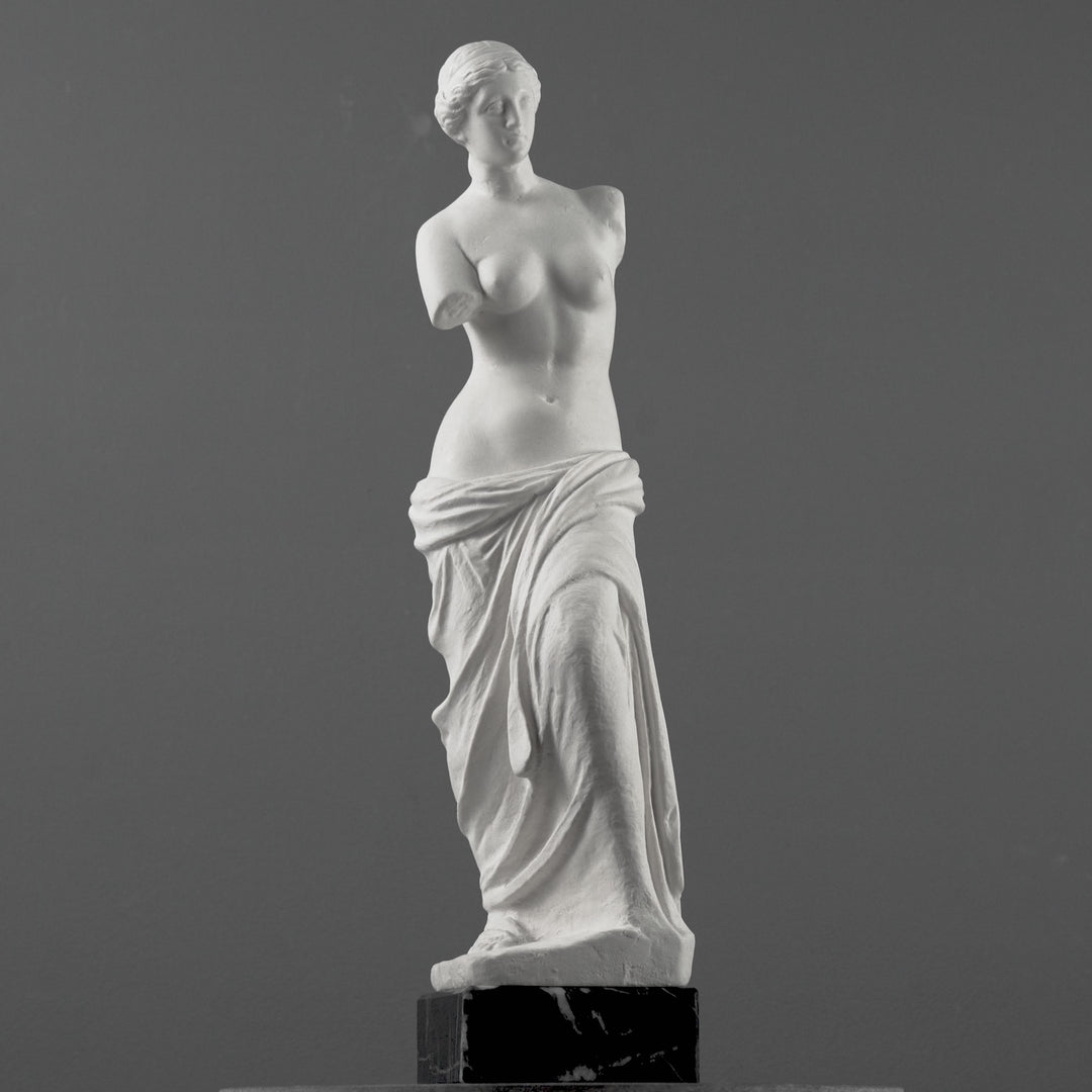 Venus de Milo Szobor -  Fekete Márvány Talpazaton
