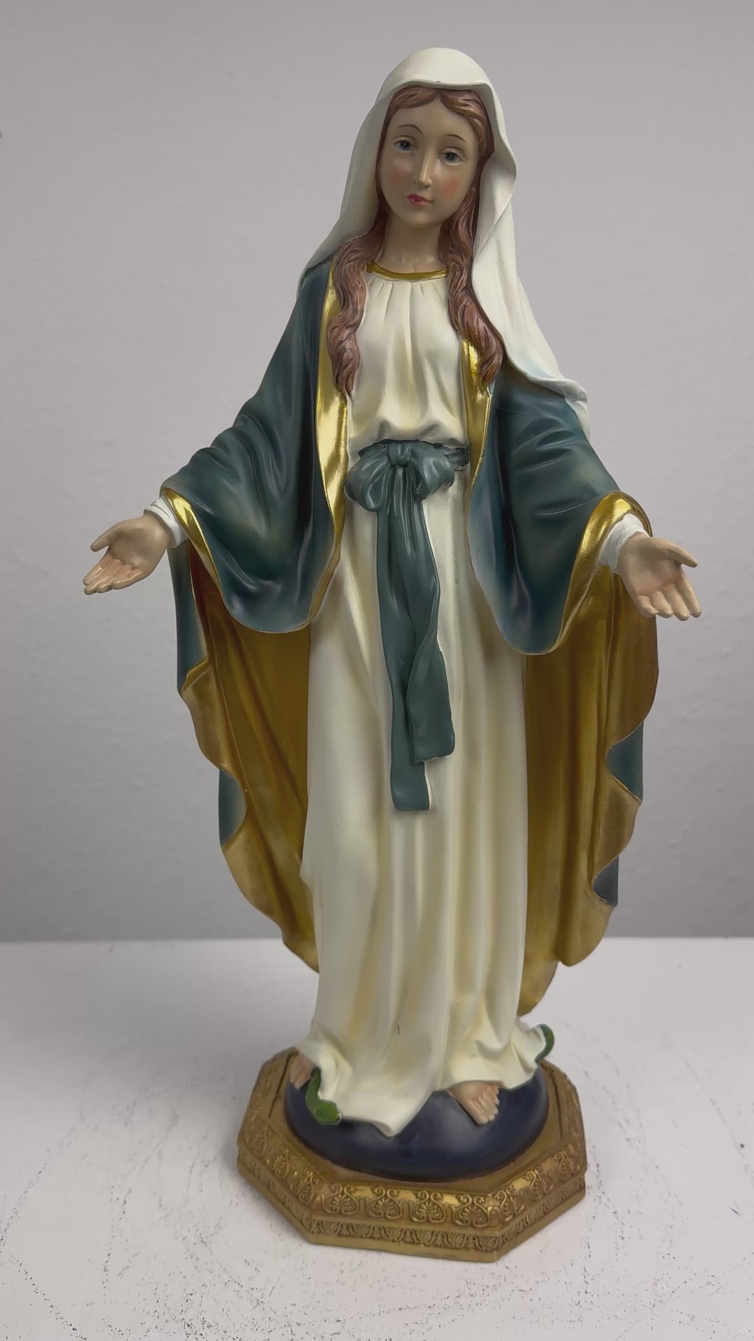 Szűz Mária Szobor – Kegyelmek Asszonya (Nagy)