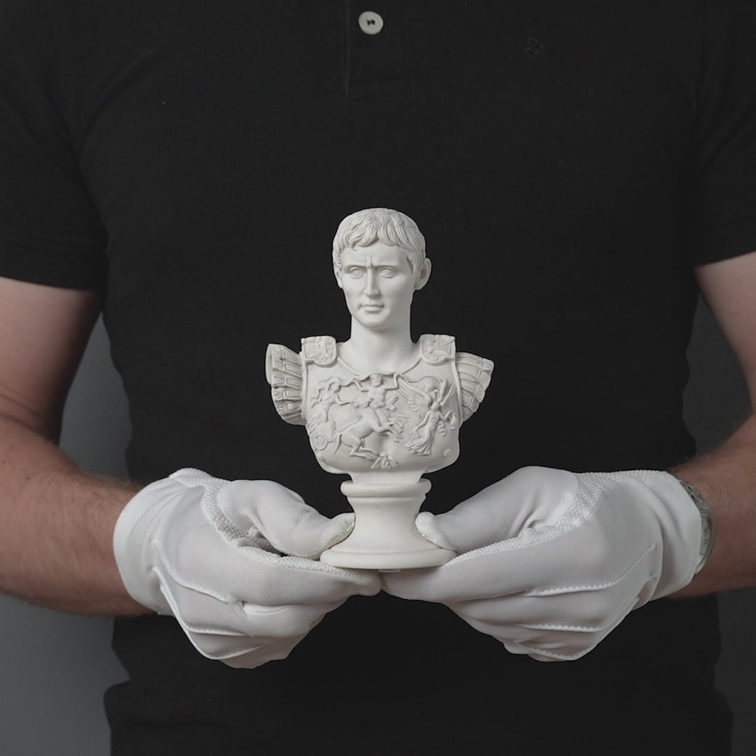Augustus Prima Porta mellszobor (kicsi)