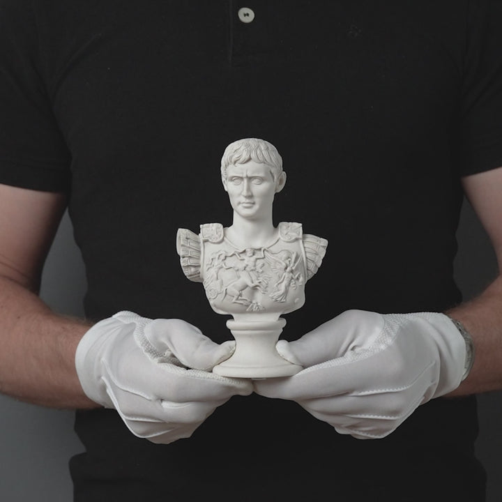 Augustus Prima Porta mellszobor (kicsi)