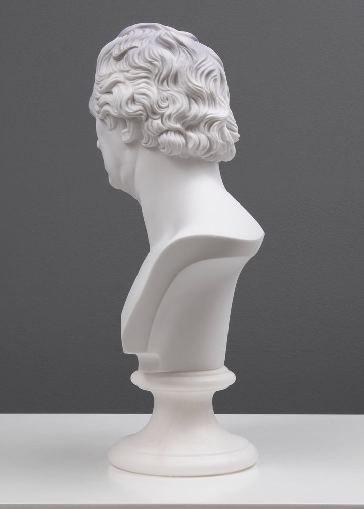 Goethe Bust Statue